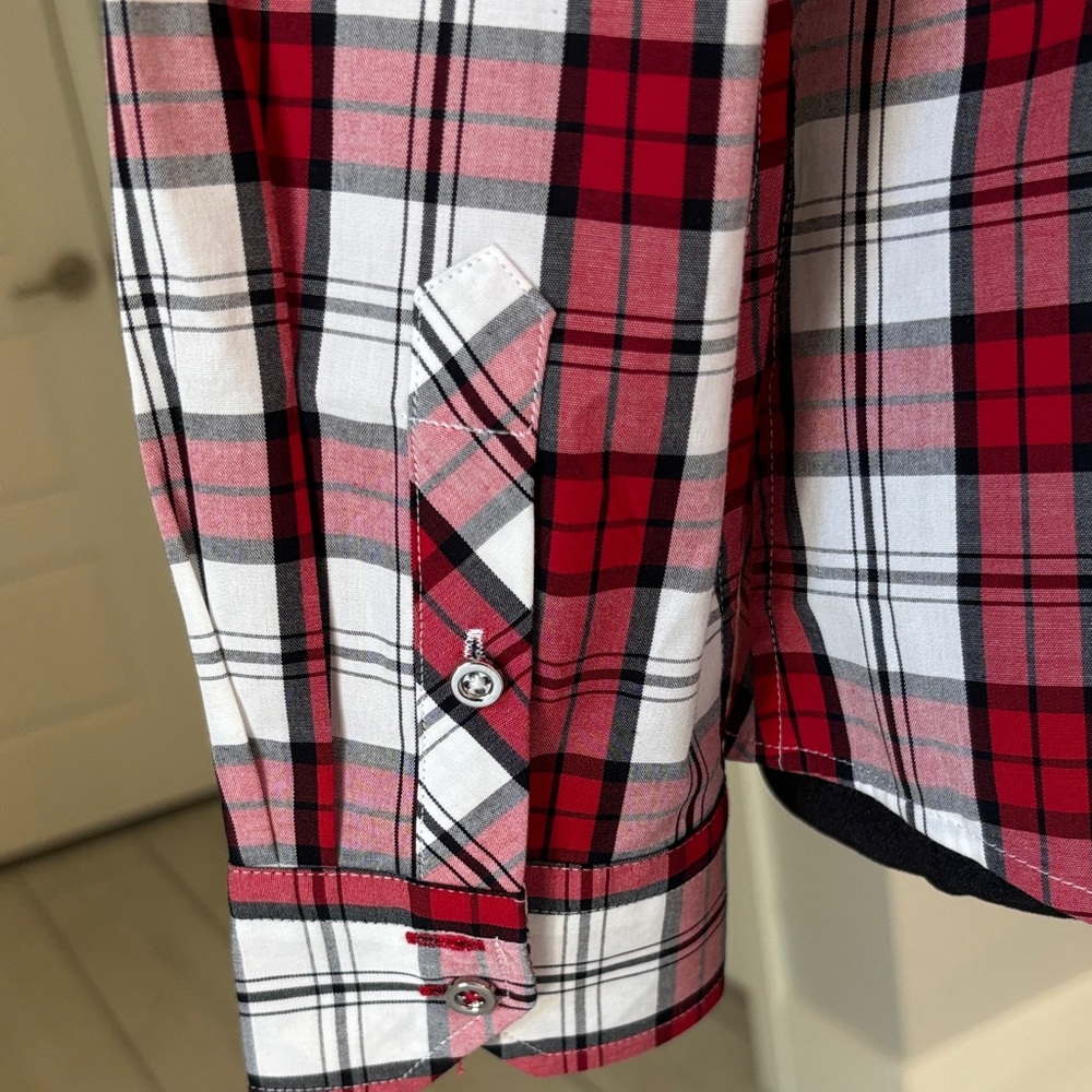 Talbots Red, White, Black Plaid Shirt Size 8P - Picture 10 of 13